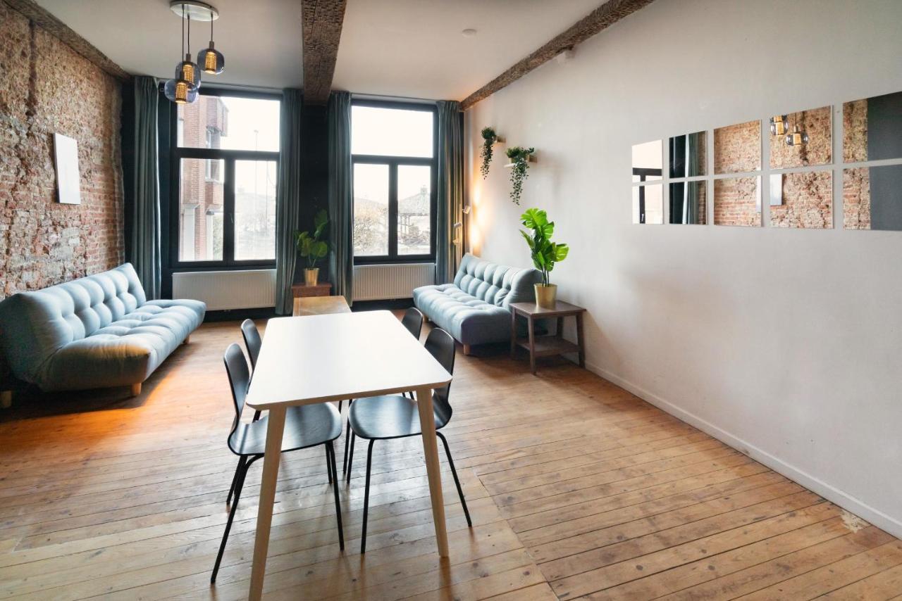 Charming Two-Bedroom River Side Apartment Antuérpia Exterior foto