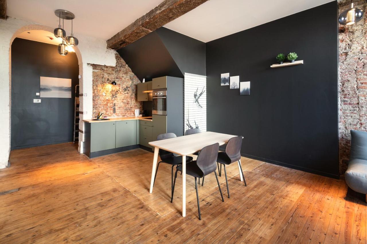 Charming Two-Bedroom River Side Apartment Antuérpia Exterior foto