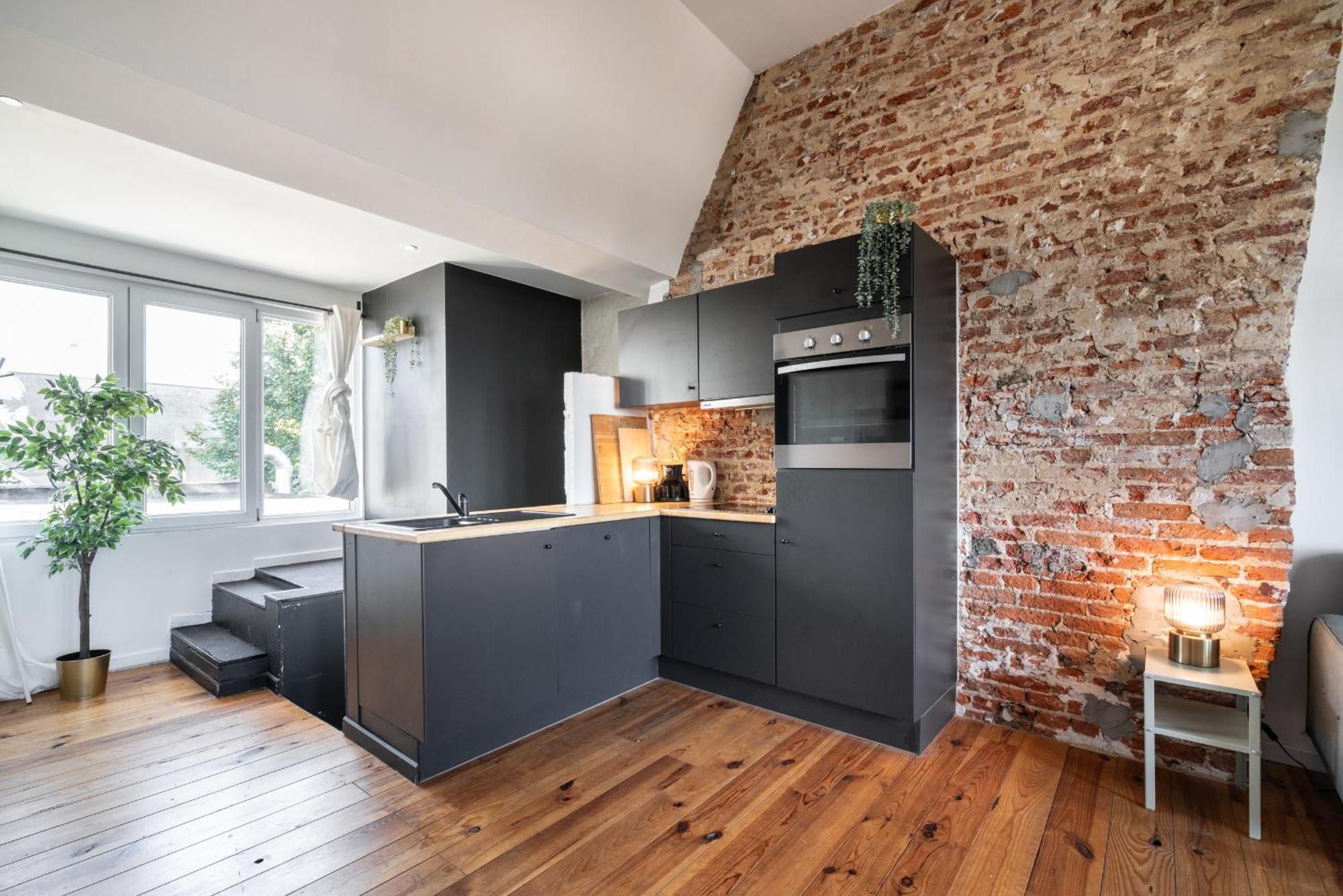 Charming Two-Bedroom River Side Apartment Antuérpia Exterior foto