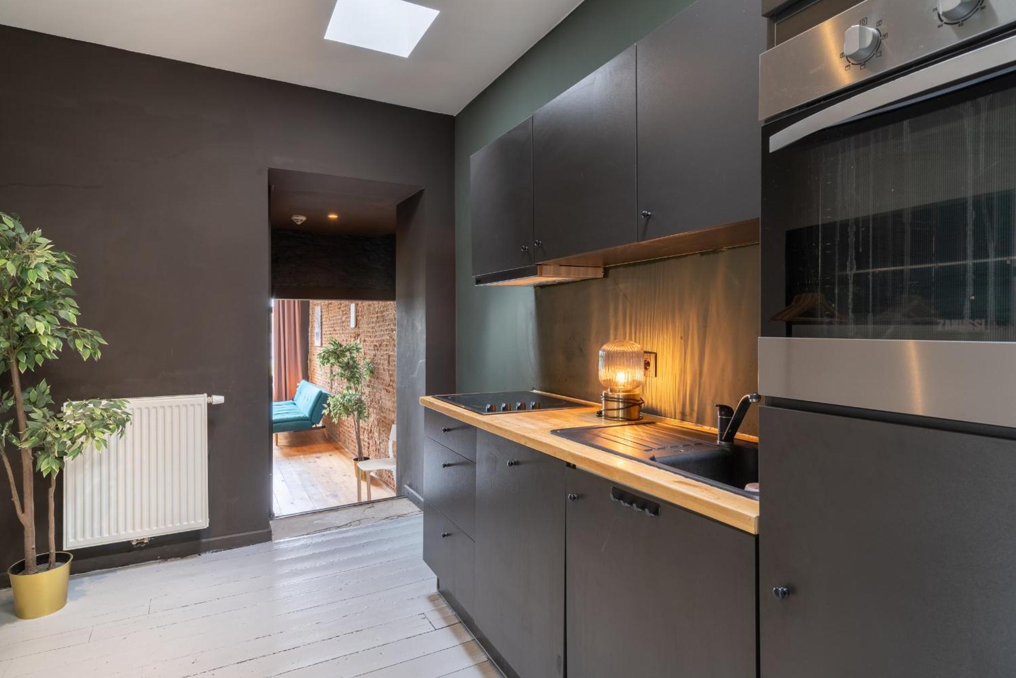 Charming Two-Bedroom River Side Apartment Antuérpia Exterior foto