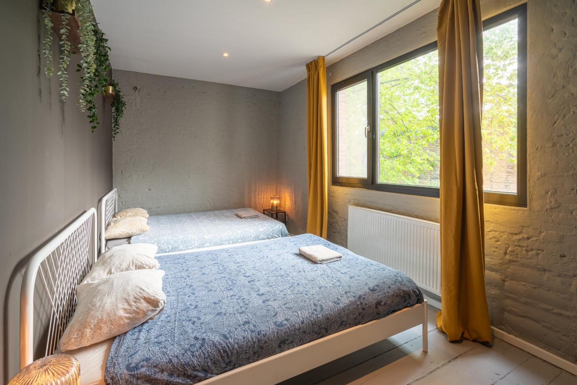 Charming Two-Bedroom River Side Apartment Antuérpia Exterior foto