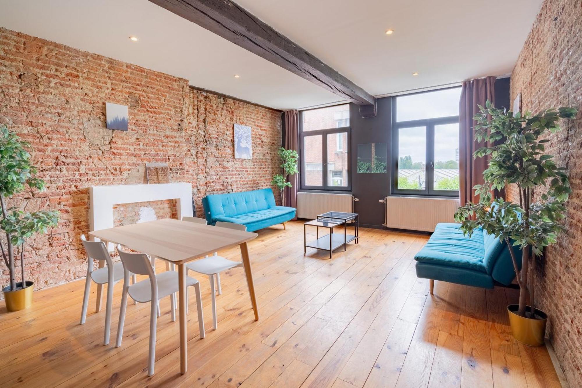 Charming Two-Bedroom River Side Apartment Antuérpia Exterior foto